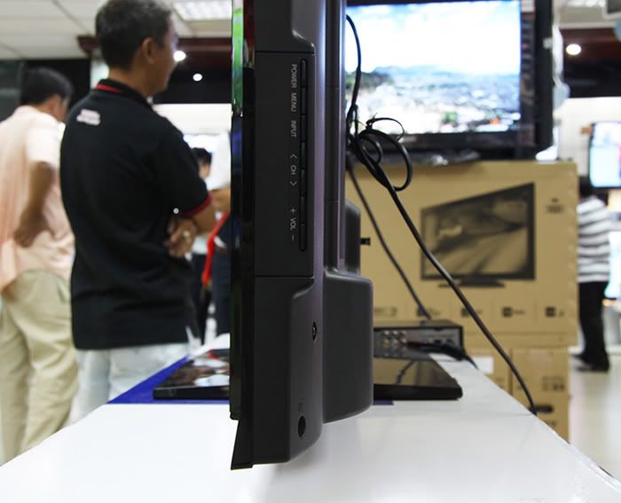 Giúp e chọn 1 con tivi thật đỉnh để giữ ox ở nhà mùa Euro này :(( - 1