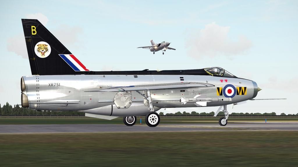 EE_Lightning_13_zps3303798b.jpg~original