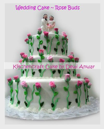 Wedding Cake Figures on Wedding Cake Dengan Figurine Internasional Style Bride   Groom