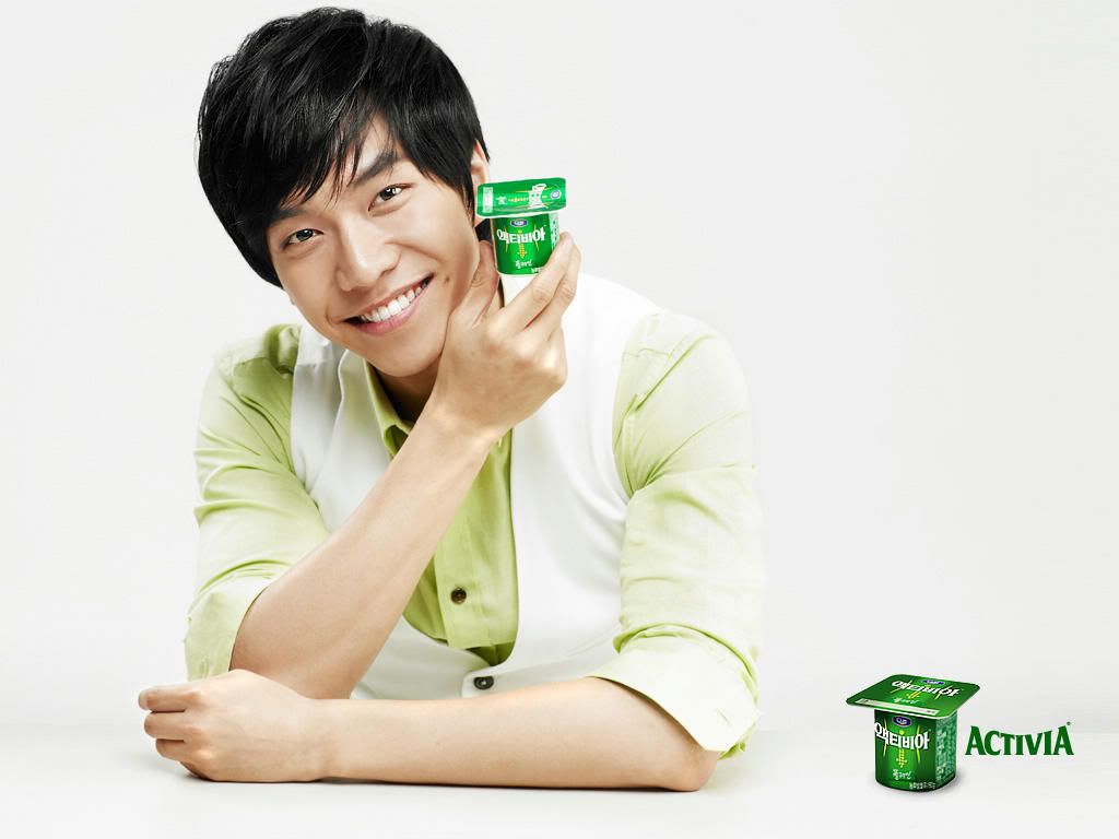 Activia Model